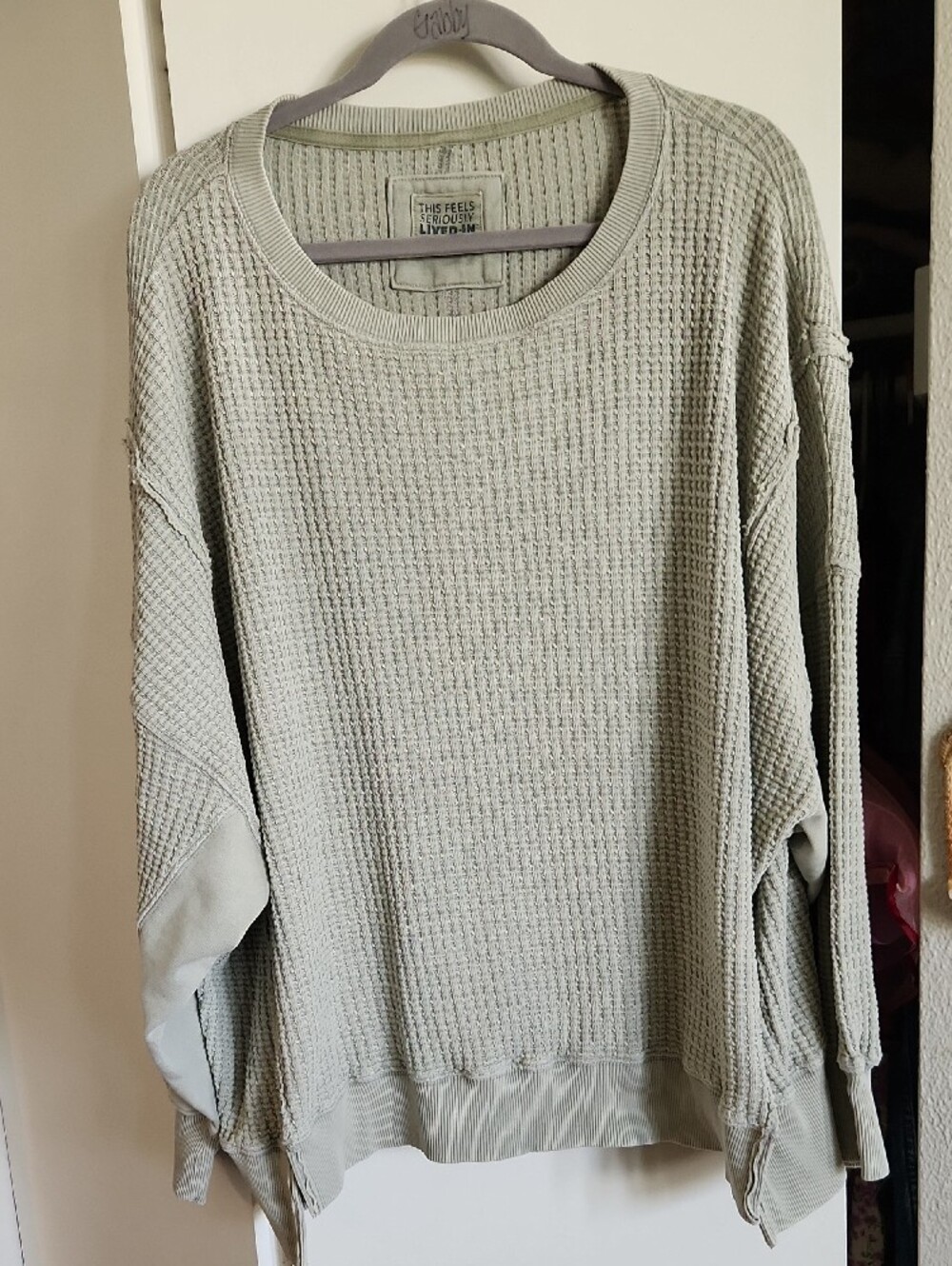 American Eagle Outfitters Men's Sweater in Light Sage Green Sz XL